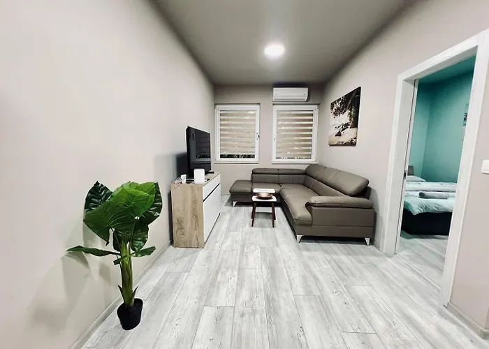 Nj Deluxe Apartamento Varna