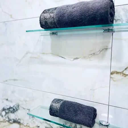 Nj Deluxe Lägenhet *